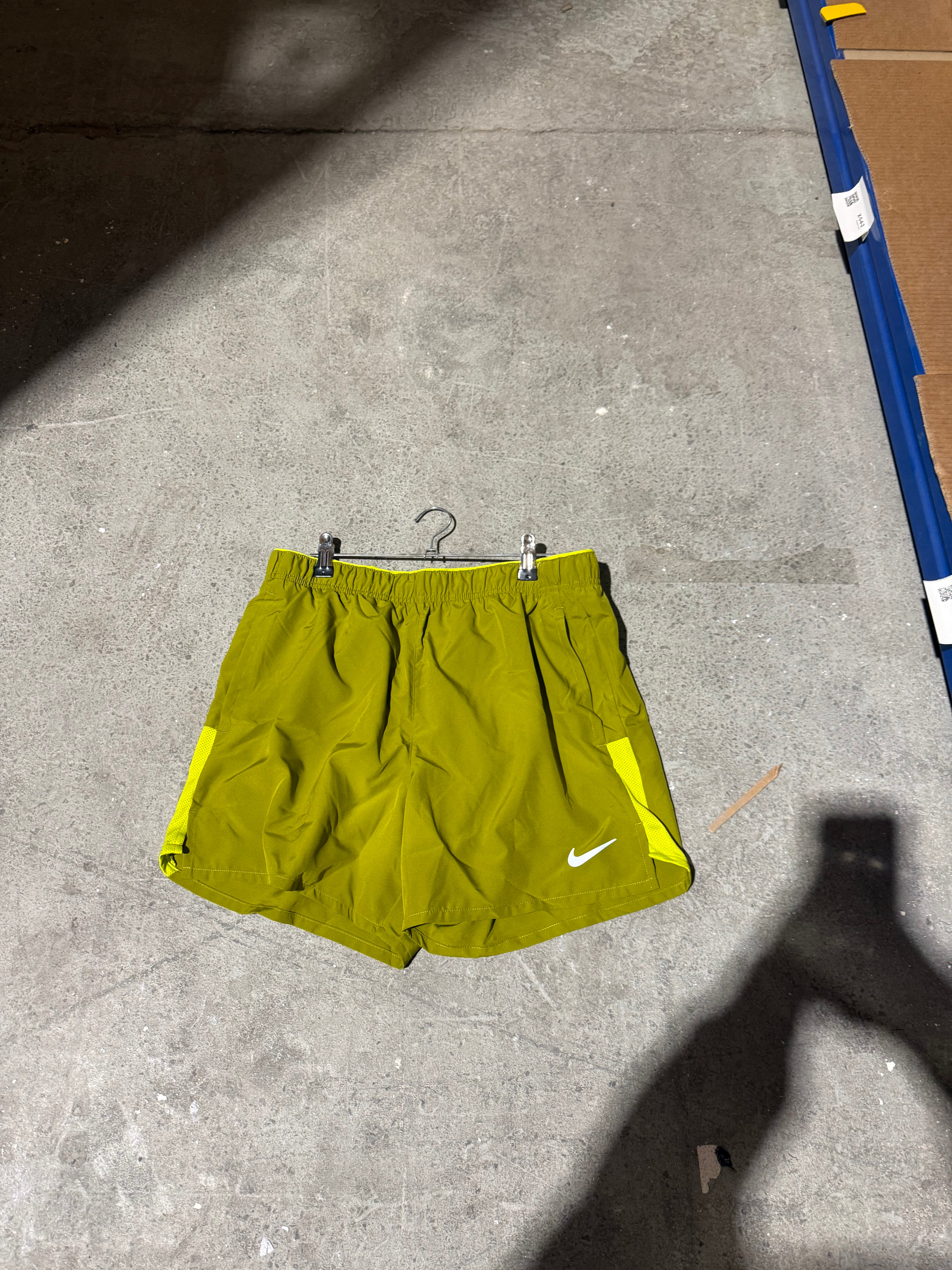 Nike 5” Moss Brief Challenger Shorts